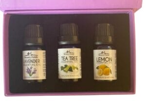 3 Essential Oils cleaning