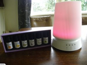 Lamp Aromatherapy Diffuser + 6 Oils Gift Pack